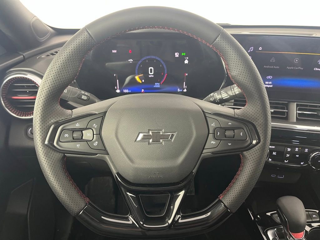 New 2026 Chevrolet Trax RS w/ Sunroof Package image 25