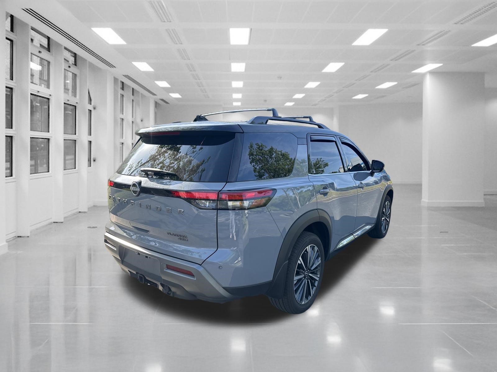 Used 2026 Nissan Pathfinder Platinum AWD/4WD image 5