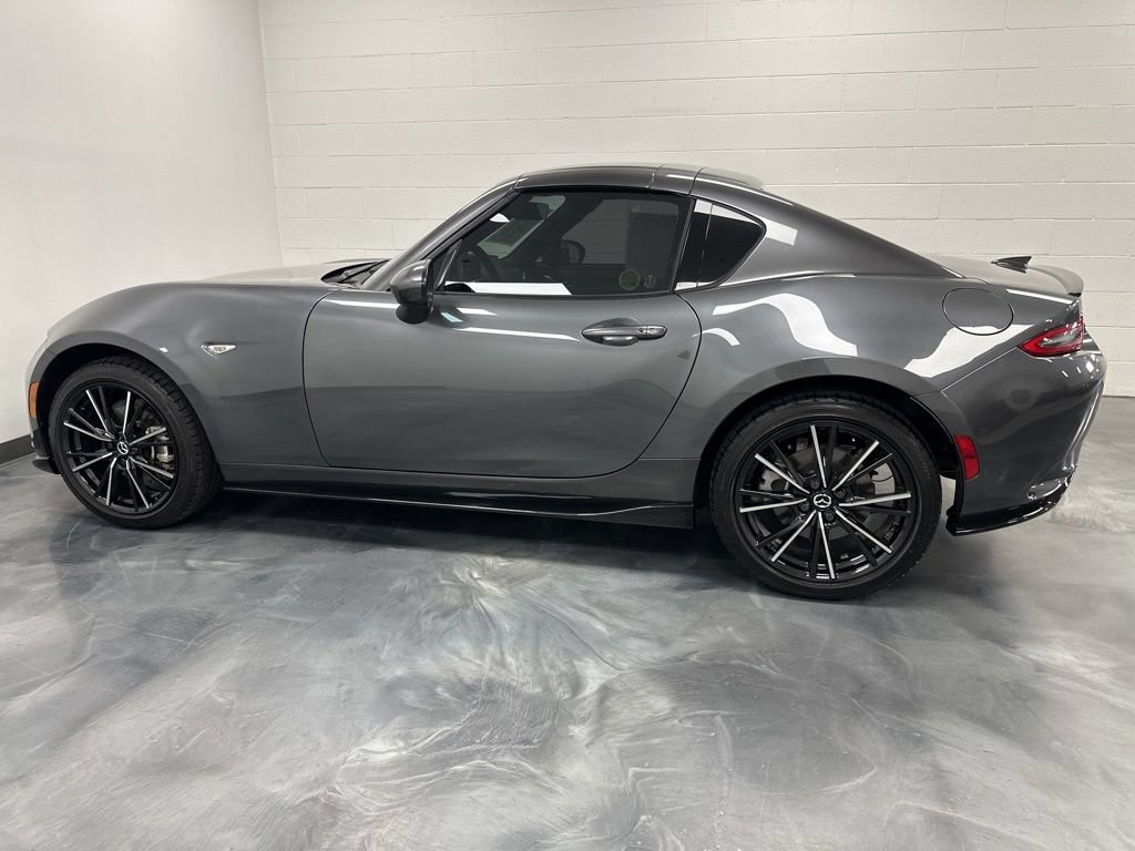 Used 2024 MAZDA MX-5 Miata RF Grand Touring w/ Appearance Package RWD image 13
