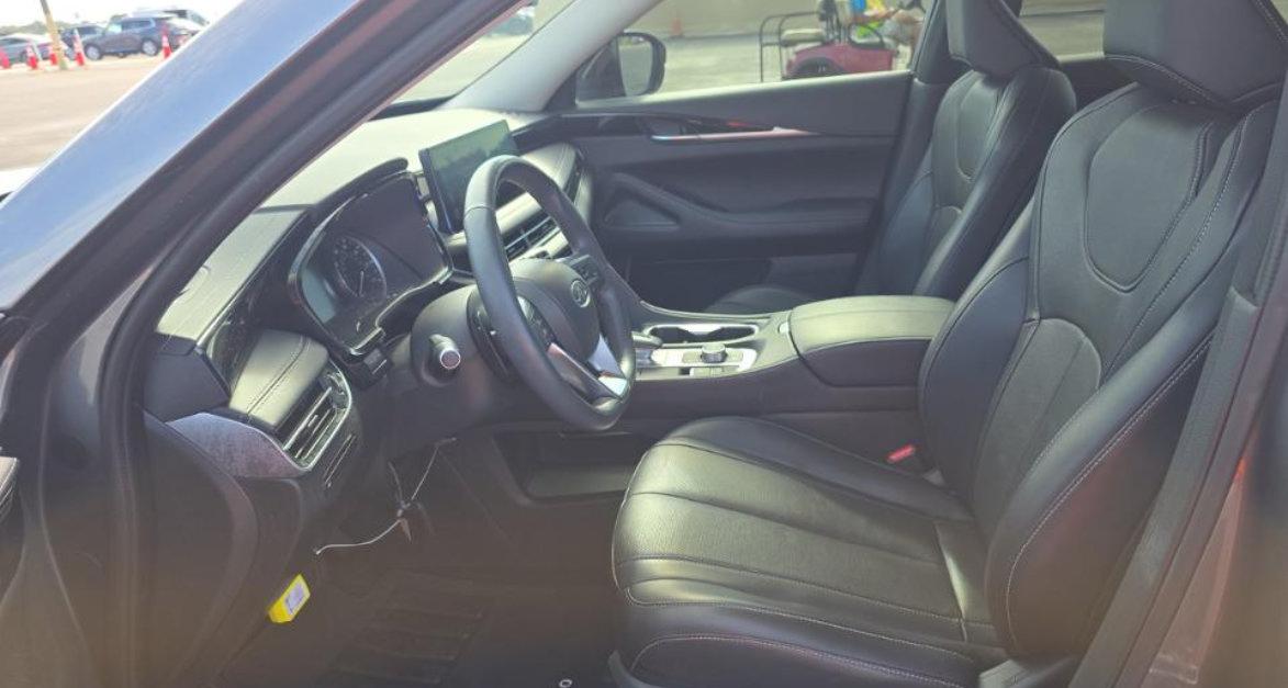 Certified 2023 INFINITI QX60 Pure FWD image 8