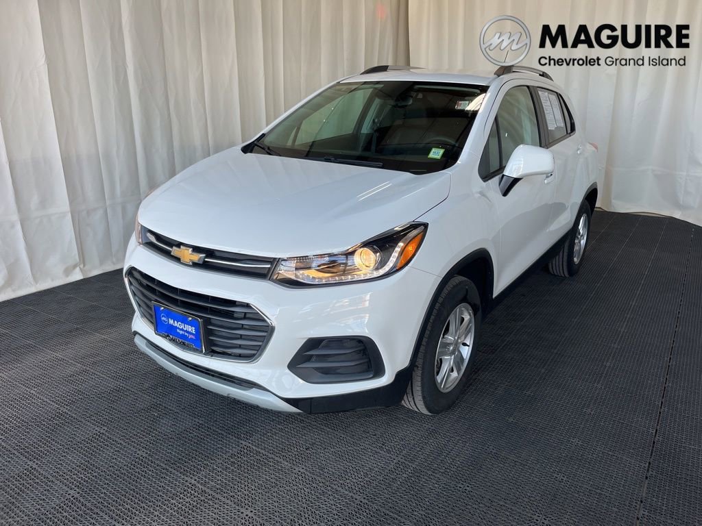 Used 2022 Chevrolet Trax LT w/ LT Convenience Package image 1