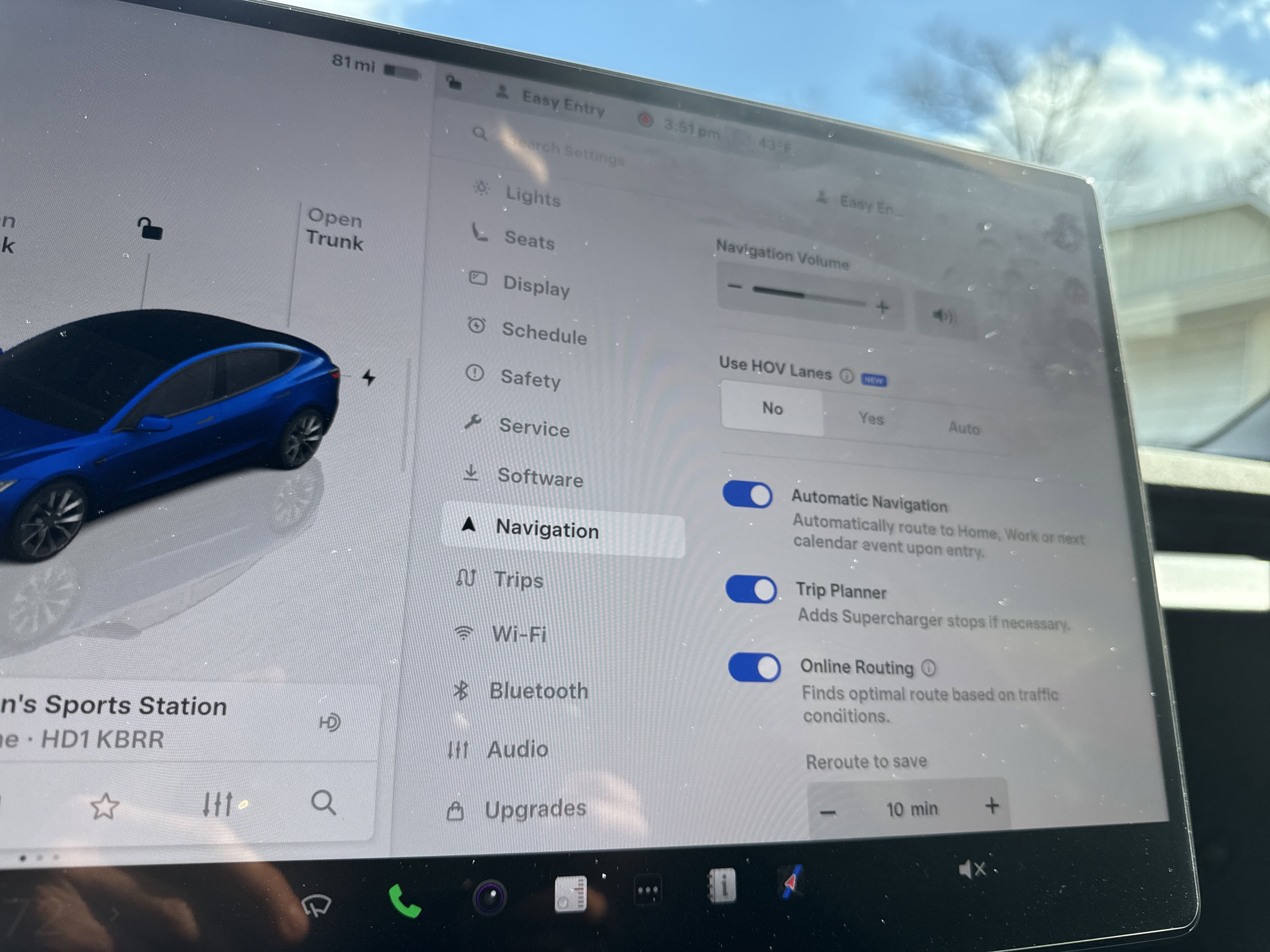 Used 2024 Tesla Model 3 Standard Range RWD image 3