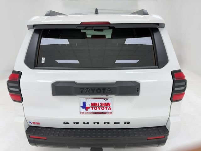 New 2026 Toyota 4Runner SR5 AWD/4WD image 39