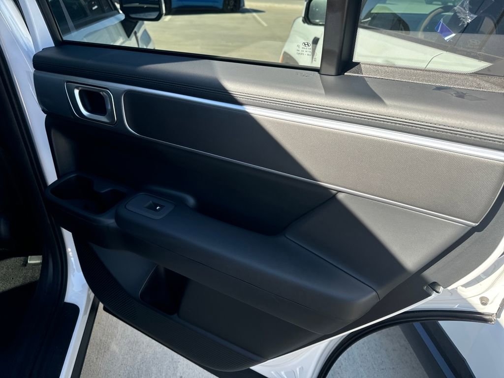 New 2026 Hyundai Santa Fe SE image 31