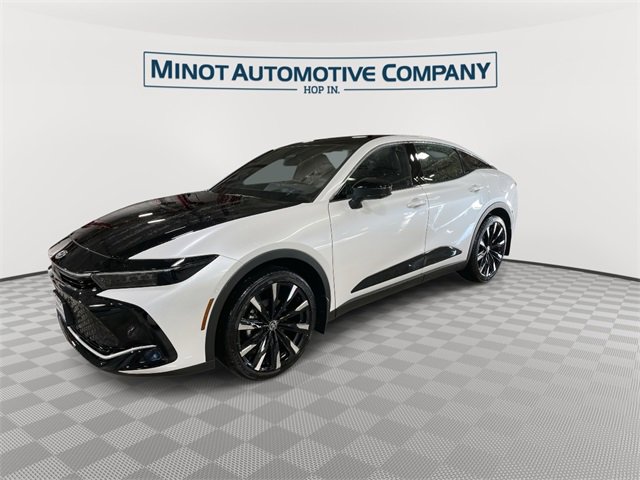 New 2026 Toyota Crown Platinum image 4