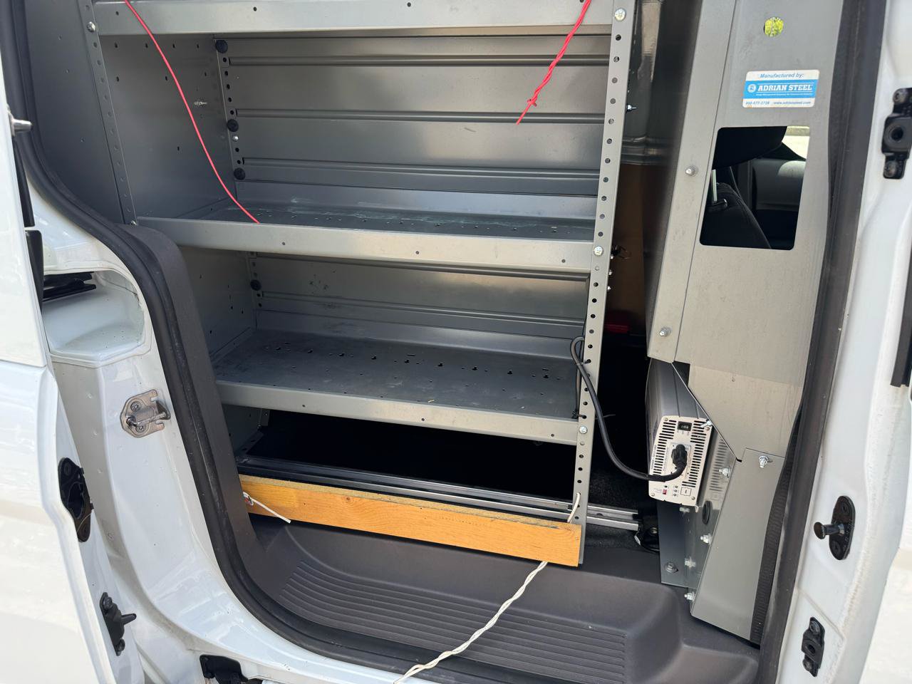 Used 2020 Ford Transit Connect XL FWD image 15