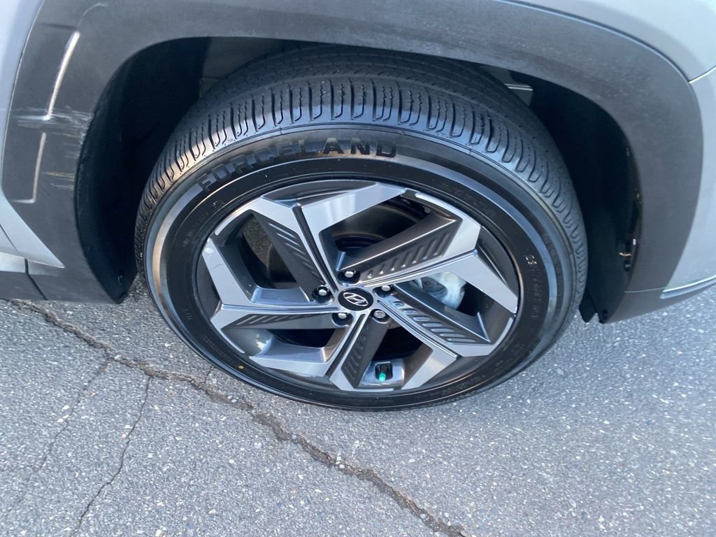 Used 2023 Hyundai Tucson Limited image 9