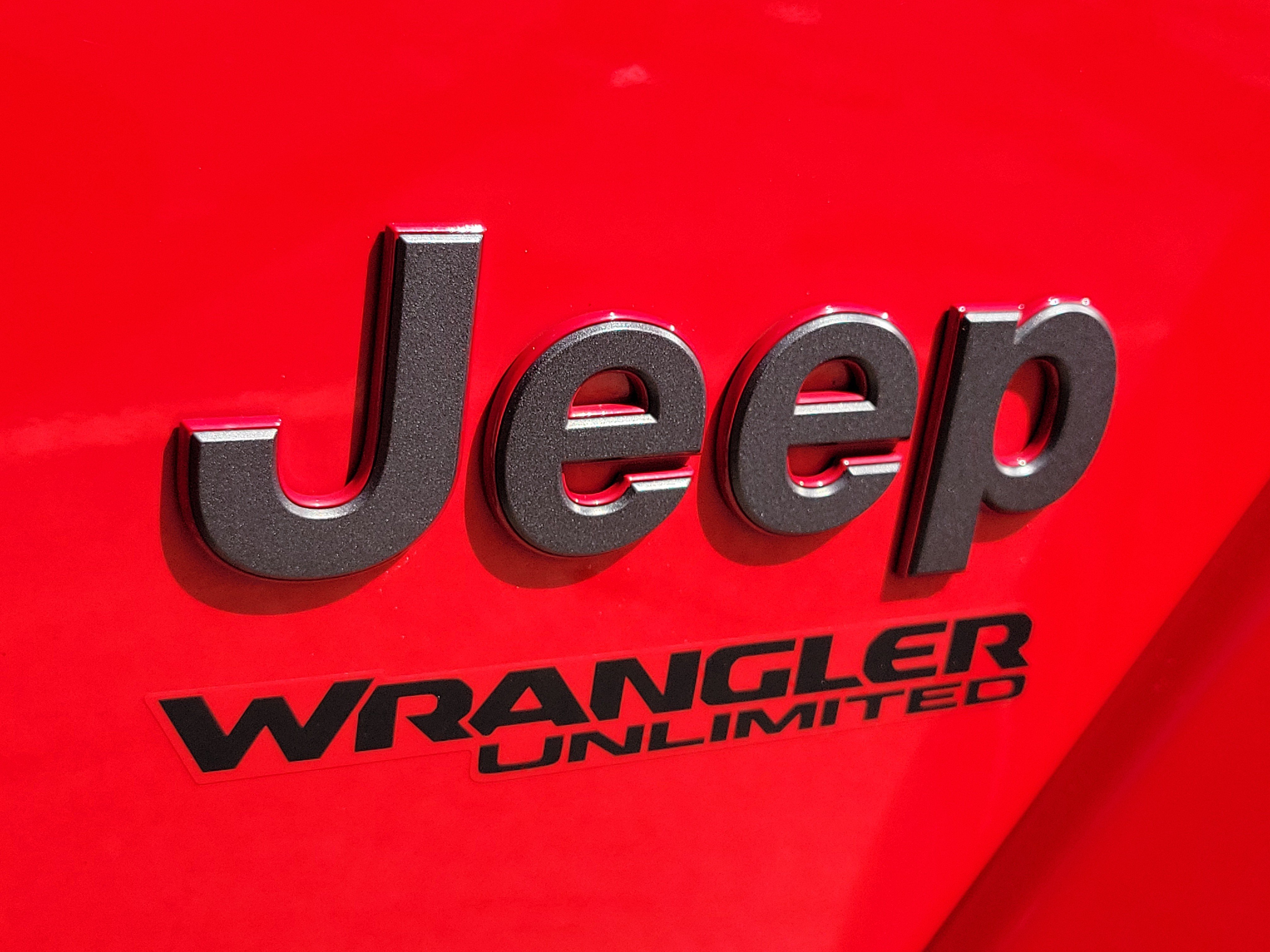 Used 2021 Jeep Wrangler Unlimited Rubicon w/ Safety Group AWD/4WD image 6