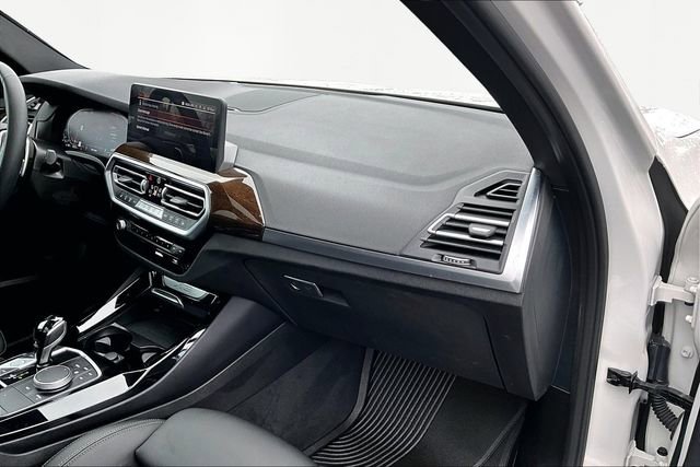 Used 2024 BMW X3 xDrive30i w/ Premium Package image 18