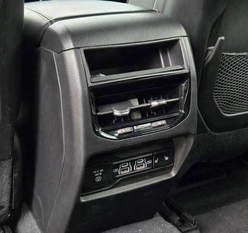 Used 2022 Jeep Grand Cherokee Overland AWD/4WD image 17