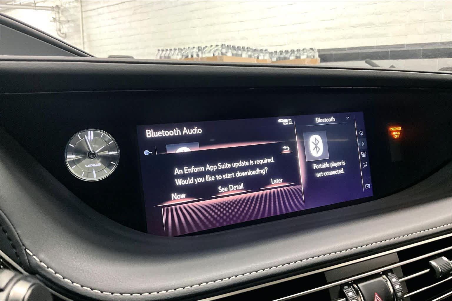 Used 2018 Lexus LS 500 w/ Luxury Package RWD image 35