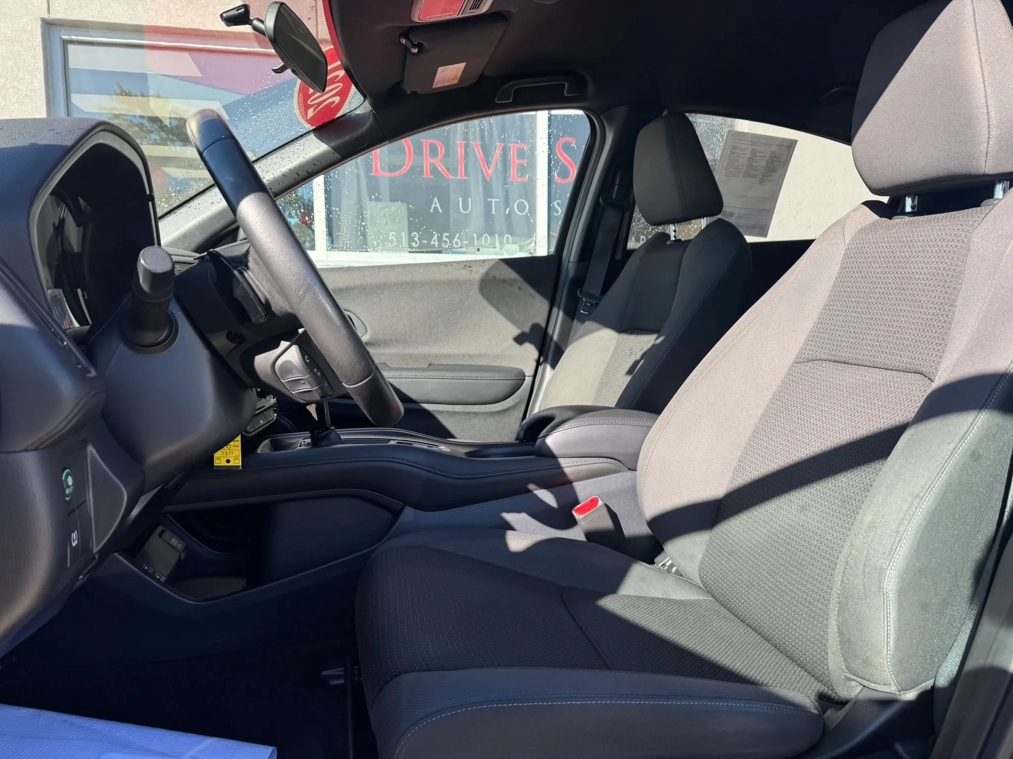 Used 2021 Honda HR-V Sport image 9