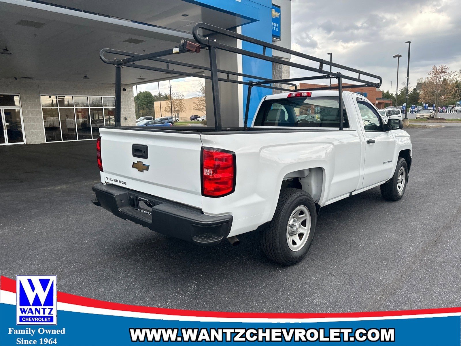 Used 2017 Chevrolet Silverado 1500 W/T RWD image 6