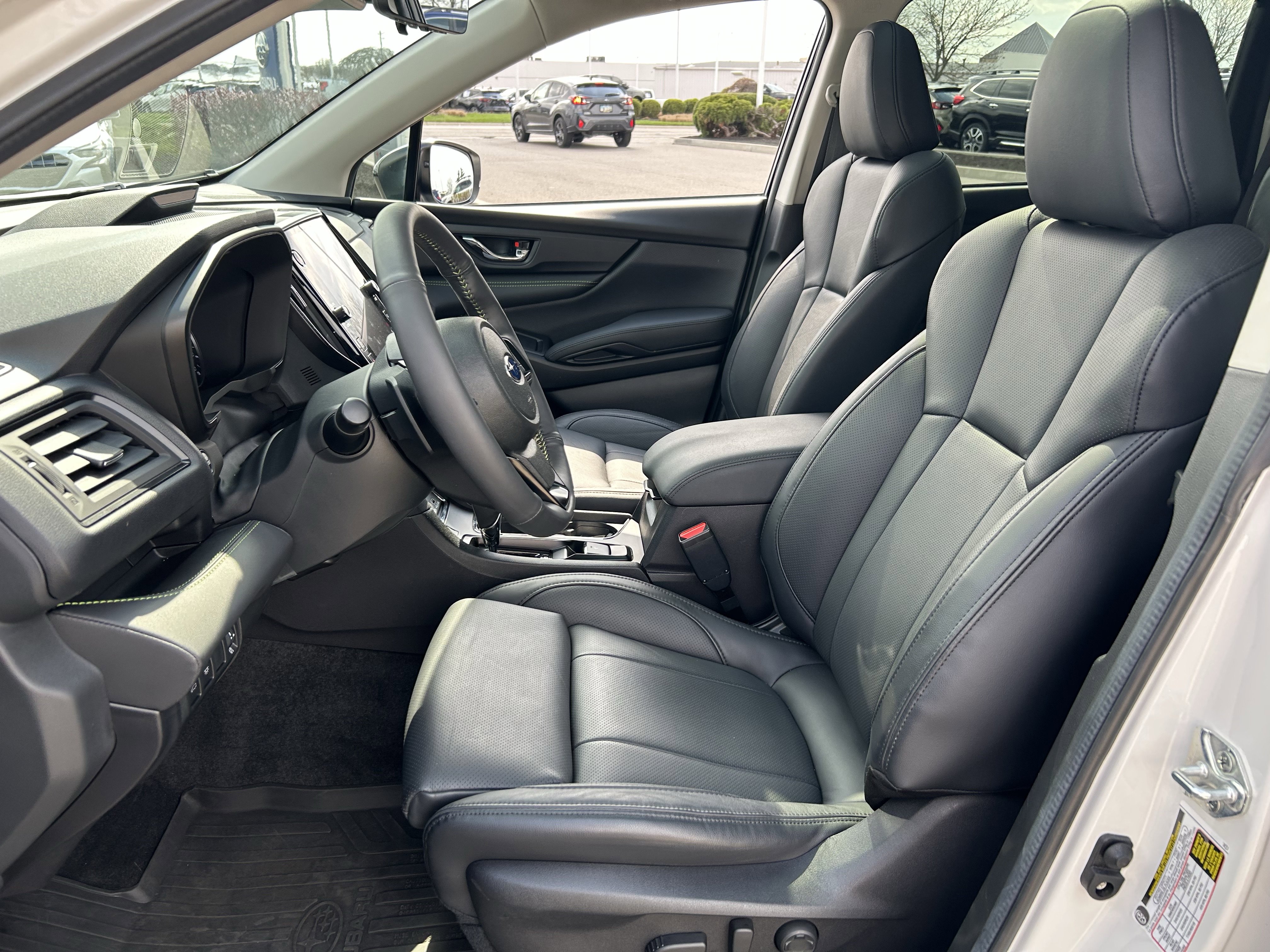 Used 2025 Subaru Ascent Bronze Edition w/ Onyx Package image 22