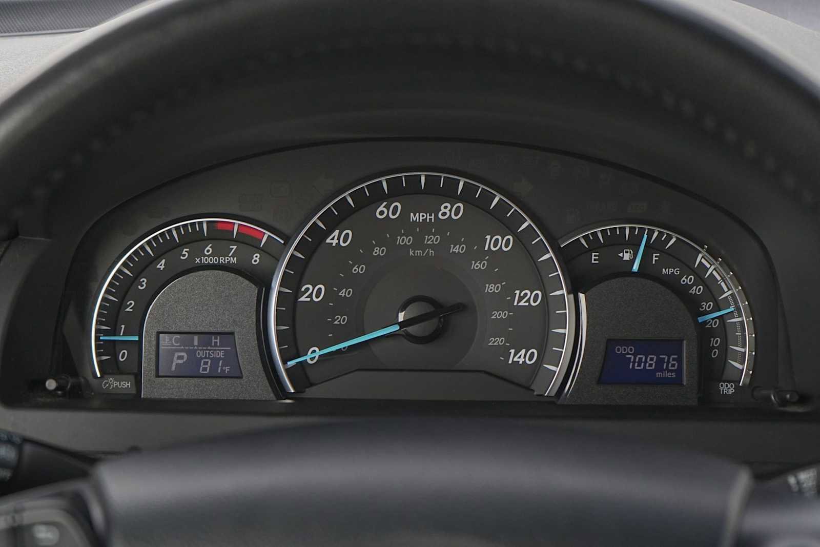 Used 2012 Toyota Camry XLE FWD image 23