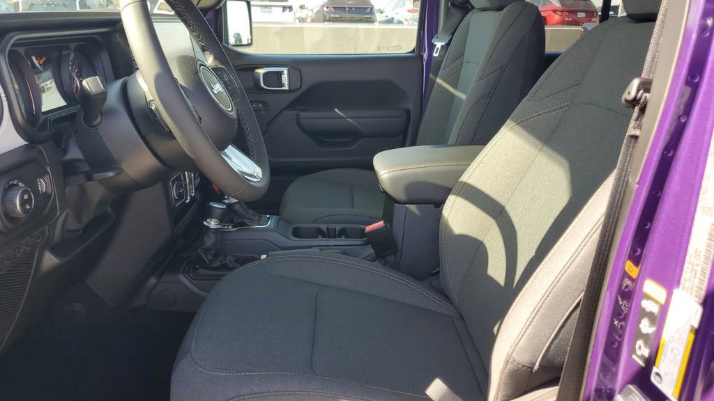 New 2026 Jeep Gladiator Sport image 19