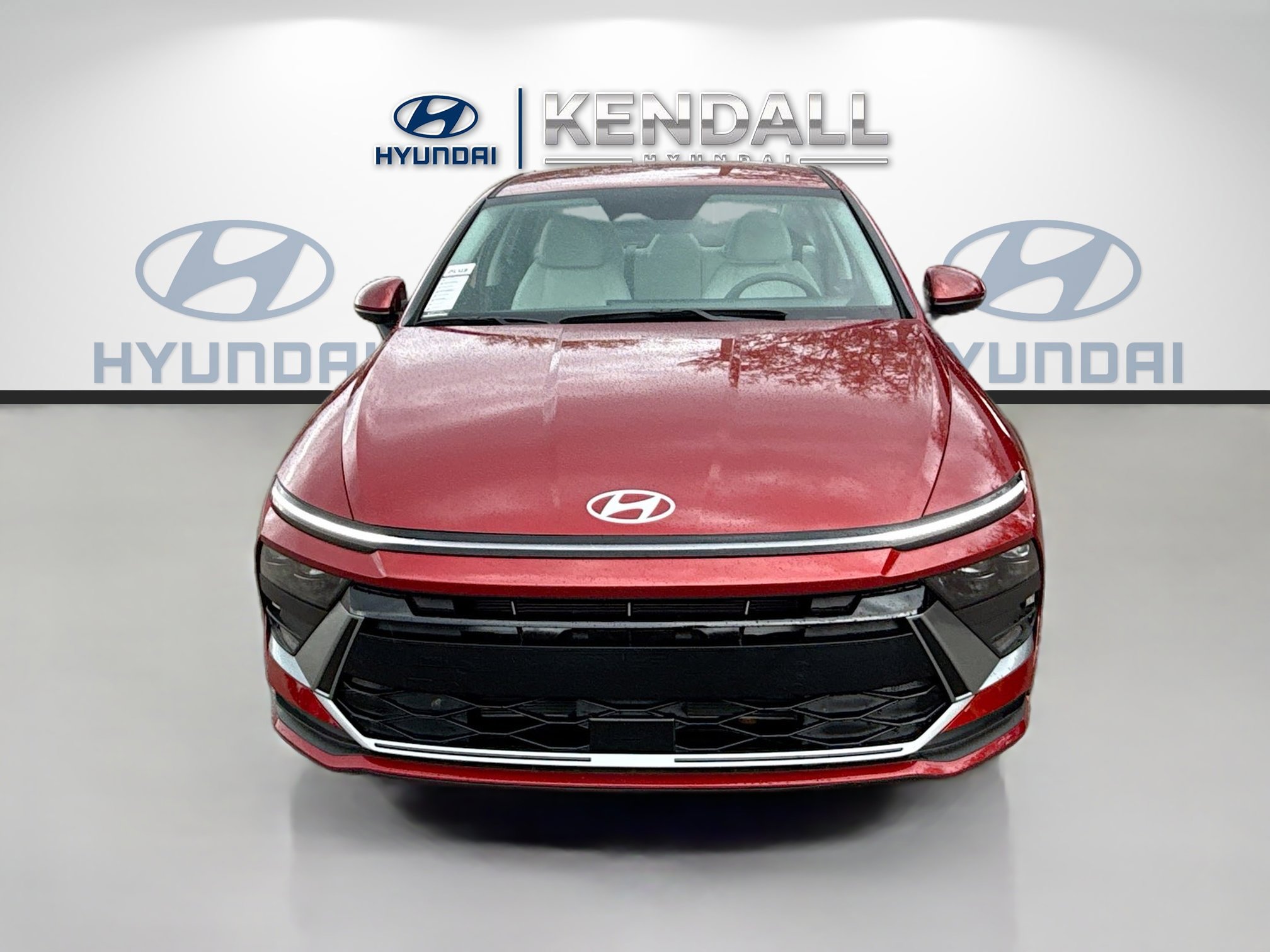 Used 2025 Hyundai Sonata SE image 2