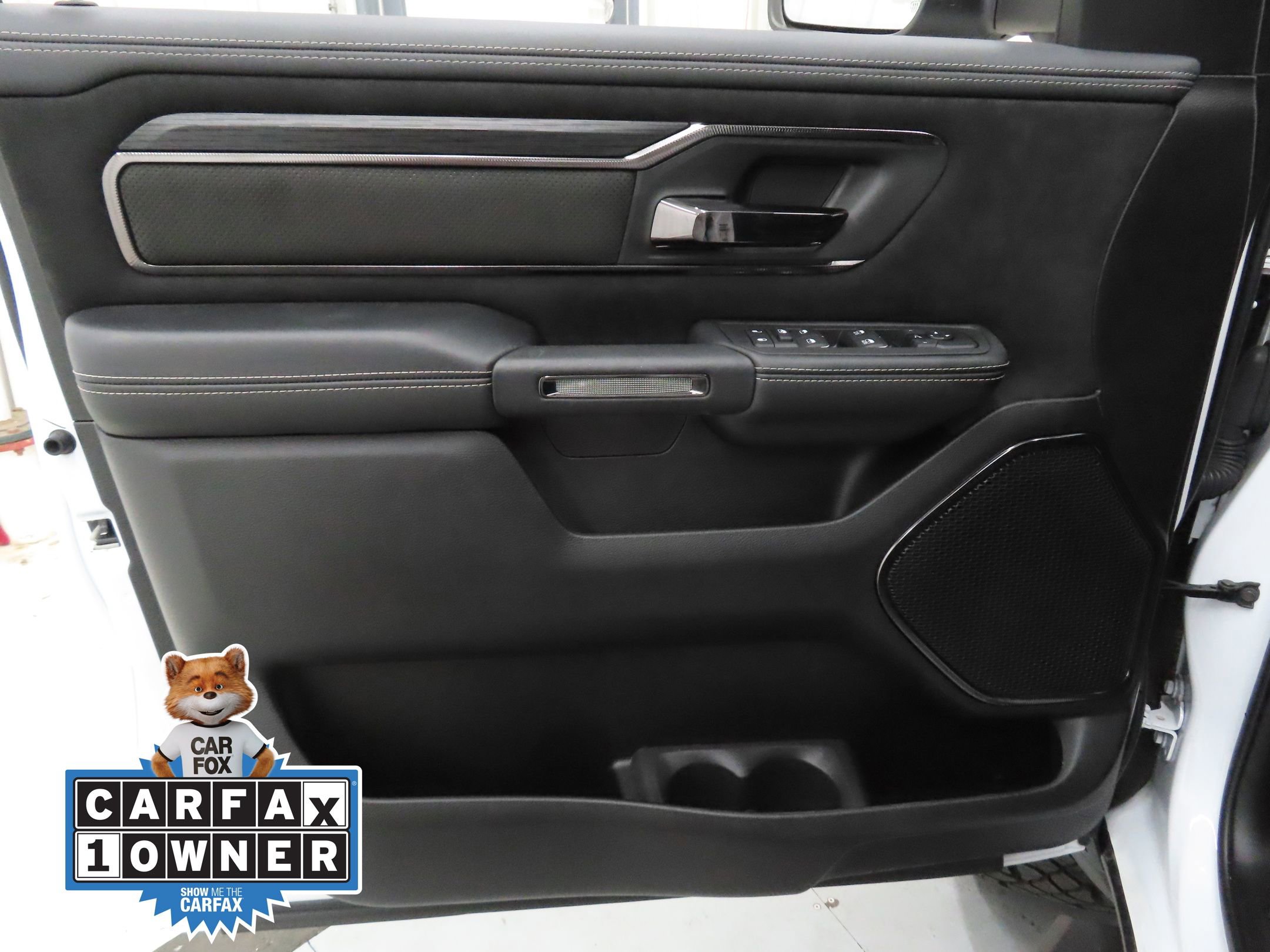 Used 2025 RAM 1500 RHO w/ Bed Utility Group image 9