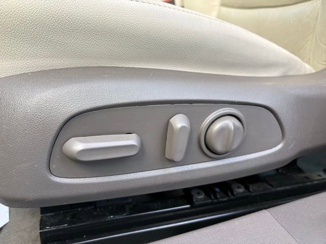 Used 2024 Chevrolet Malibu LT image 26