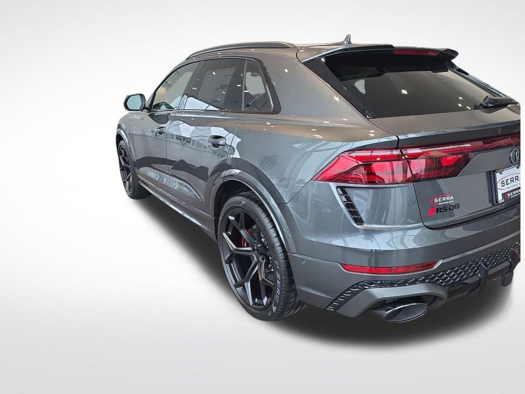 New 2026 Audi RS Q8 performance image 3