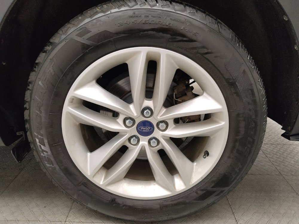 Used 2016 Ford Edge SEL AWD/4WD image 31