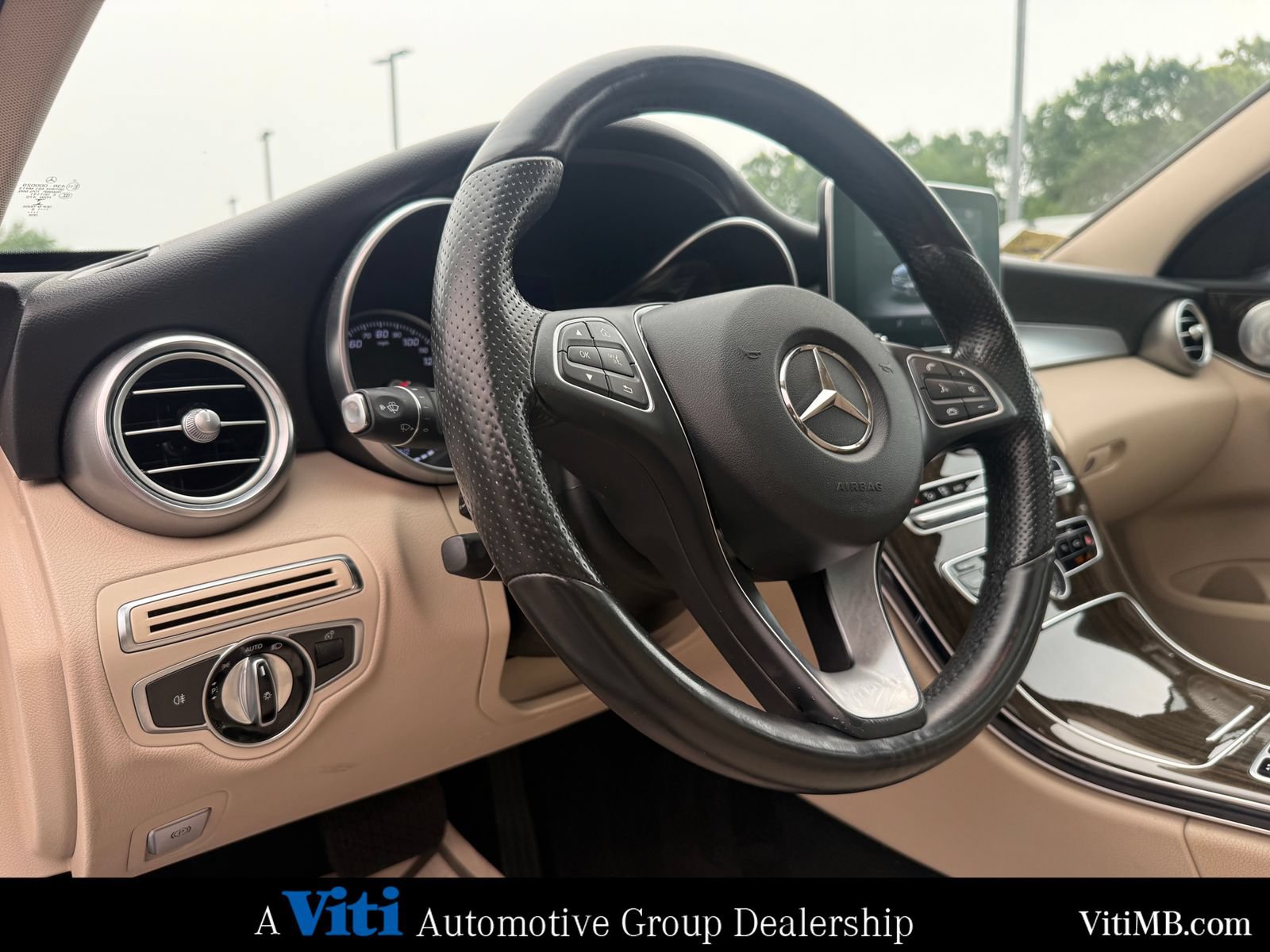 Used 2016 Mercedes-Benz C 300 4MATIC Sedan image 17