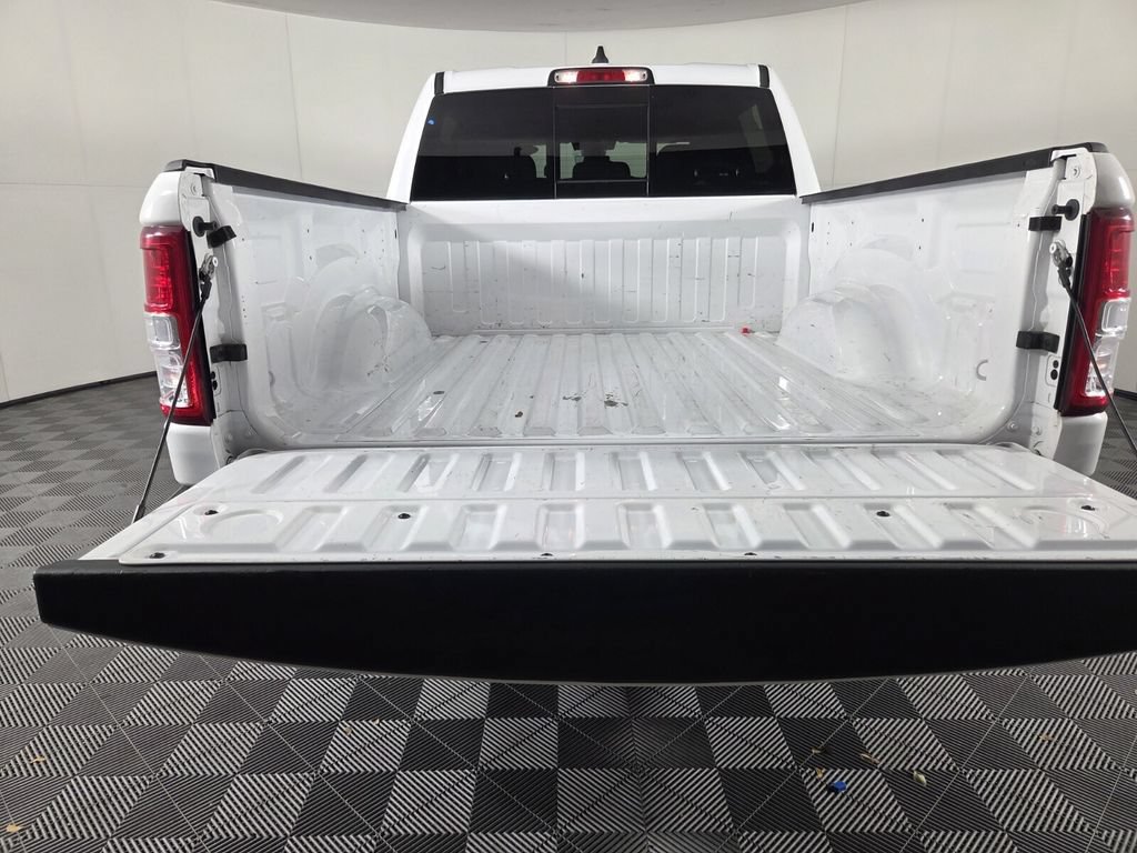 Used 2021 RAM 1500 Big Horn RWD image 29