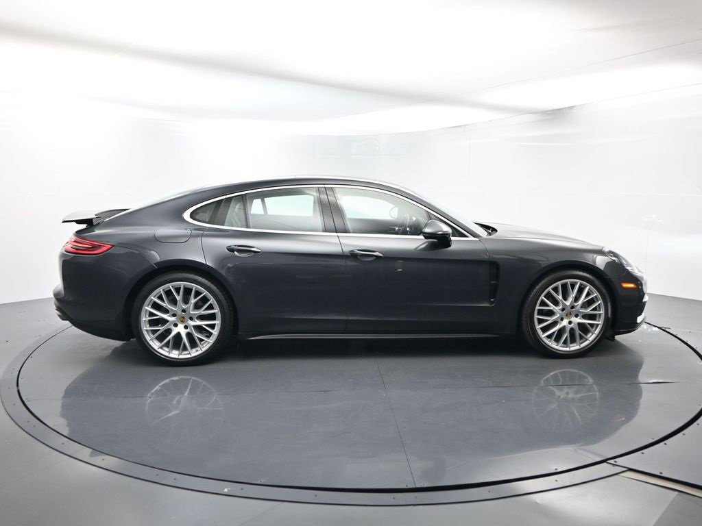 Used 2018 Porsche Panamera 4S image 16