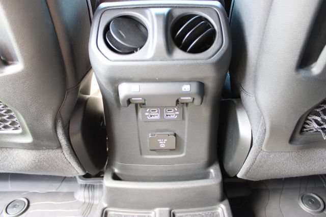 Used 2021 Jeep Wrangler Unlimited Rubicon 4xe w/ Safety Group AWD/4WD image 41