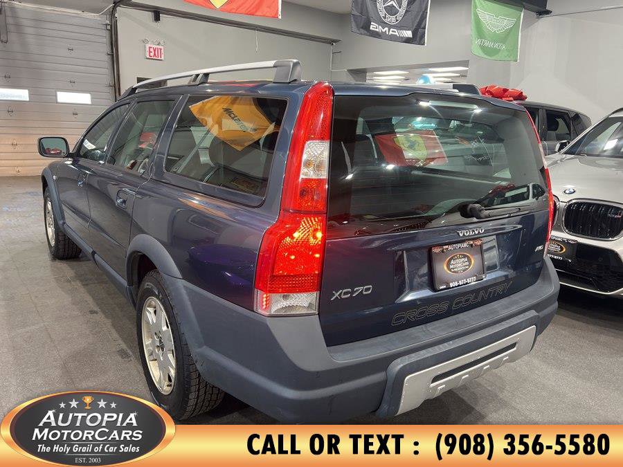 Used 2005 Volvo XC70 image 4