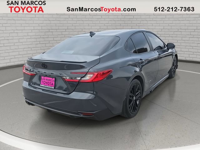 Used 2025 Toyota Camry SE w/ Convenience Package image 5