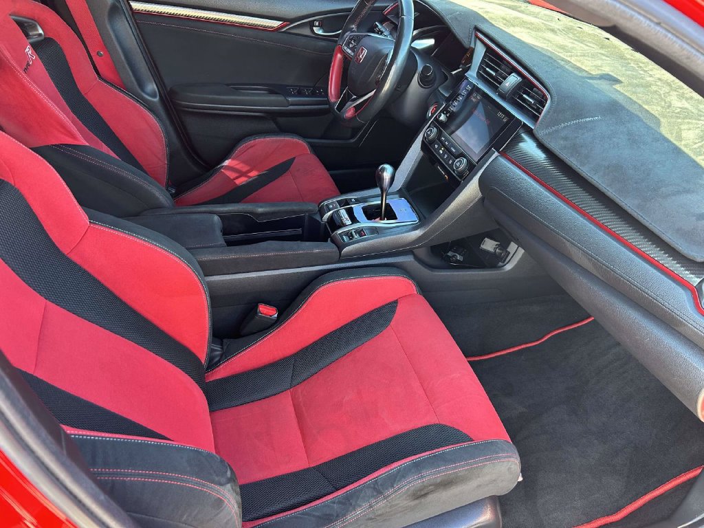 Used 2019 Honda Civic Type R image 22