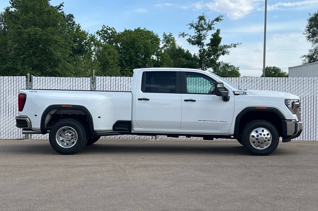 New 2026 GMC Sierra 3500 Pro w/ 1SA Pro Safety Plus Package AWD/4WD image 3