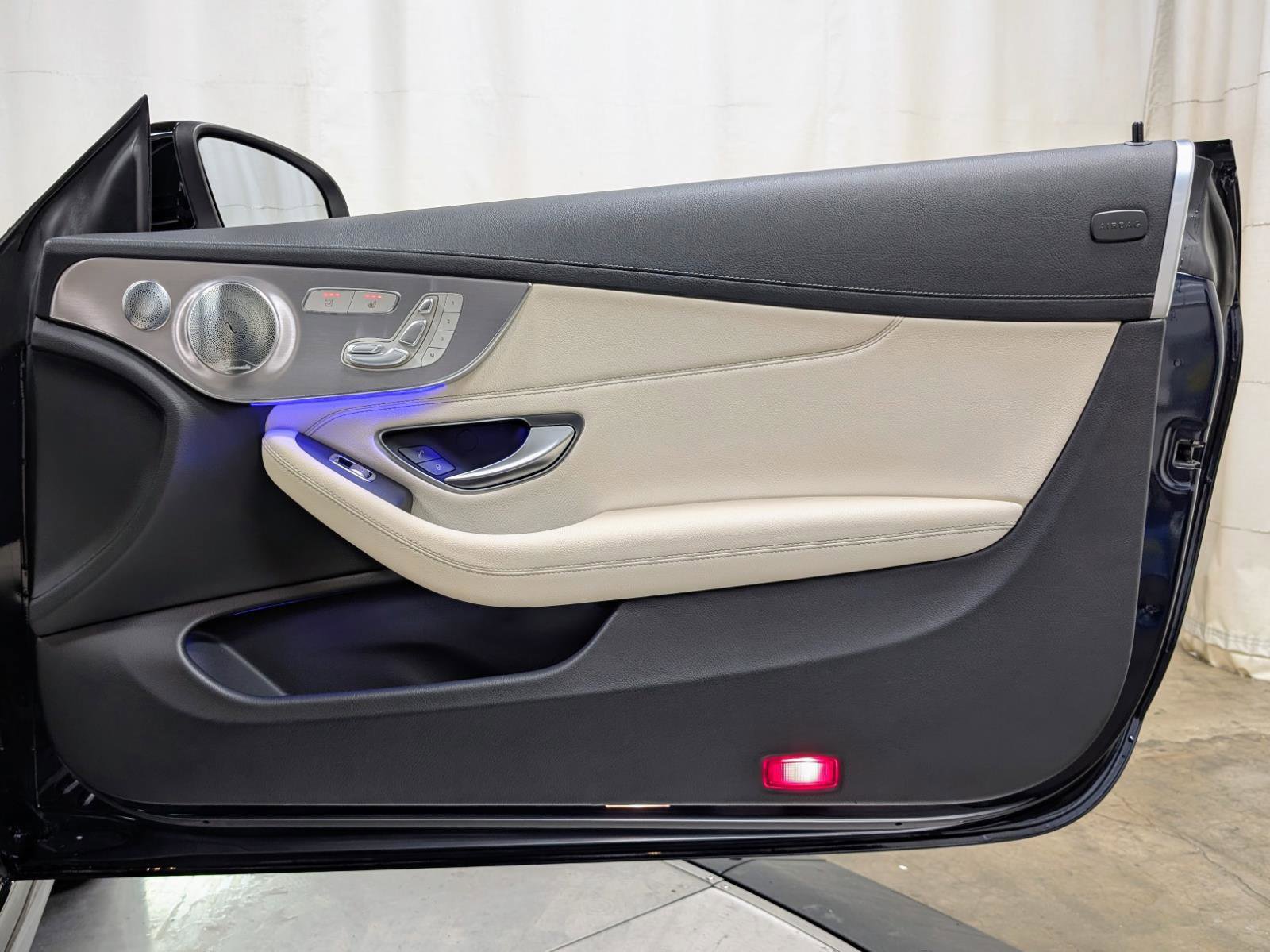 Used 2022 Mercedes-Benz C 300 Cabriolet image 27