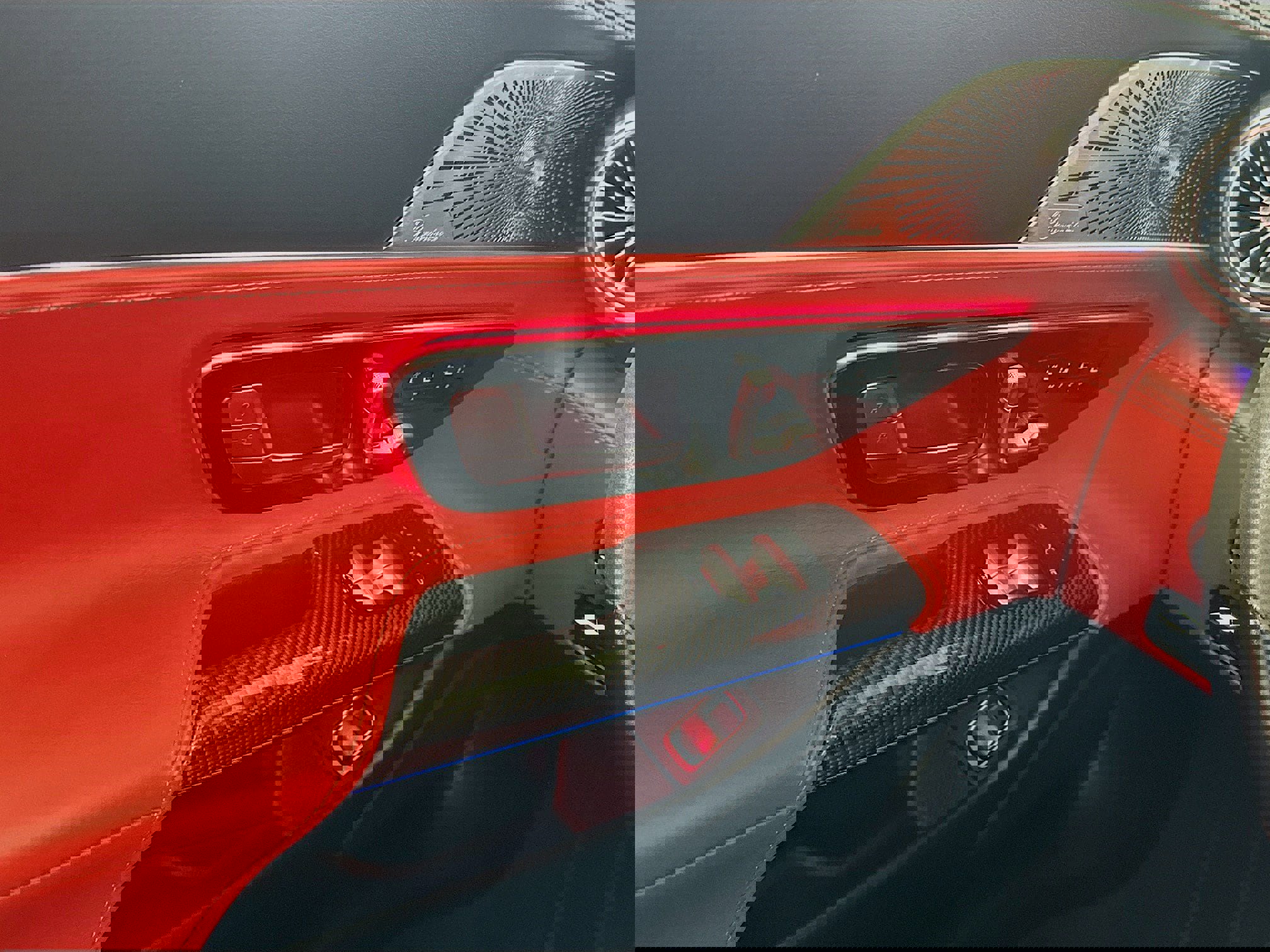 Used 2022 Mercedes-Benz SL 55 AMG 4MATIC w/ Driver Assistance Package image 13