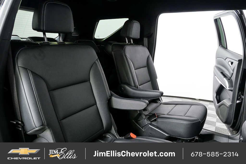Certified 2025 Chevrolet Traverse LT FWD image 21