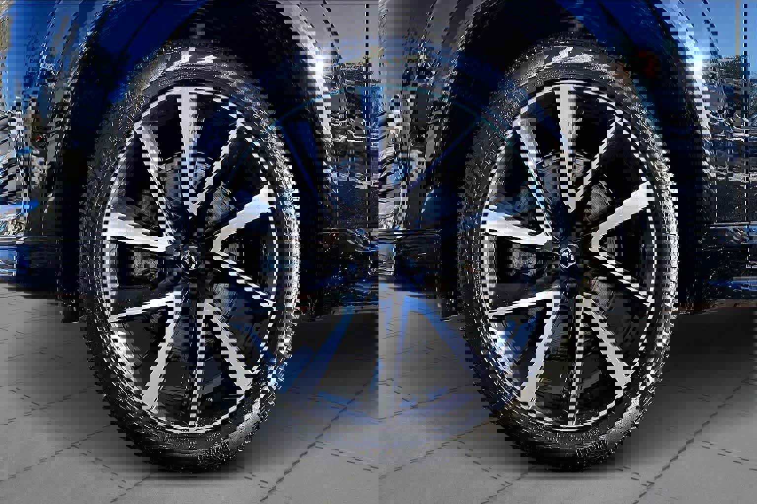 Certified 2024 Volvo XC90 B6 Plus w/ Protection Package Premier image 11