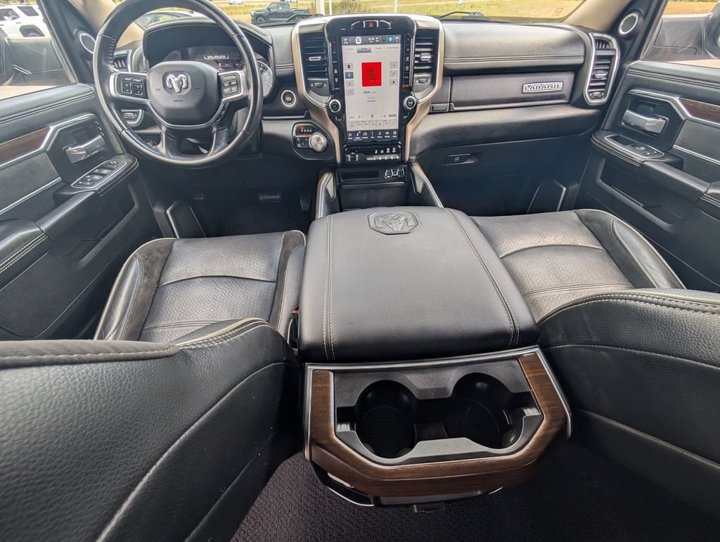 Used 2022 RAM 2500 Laramie AWD/4WD image 25