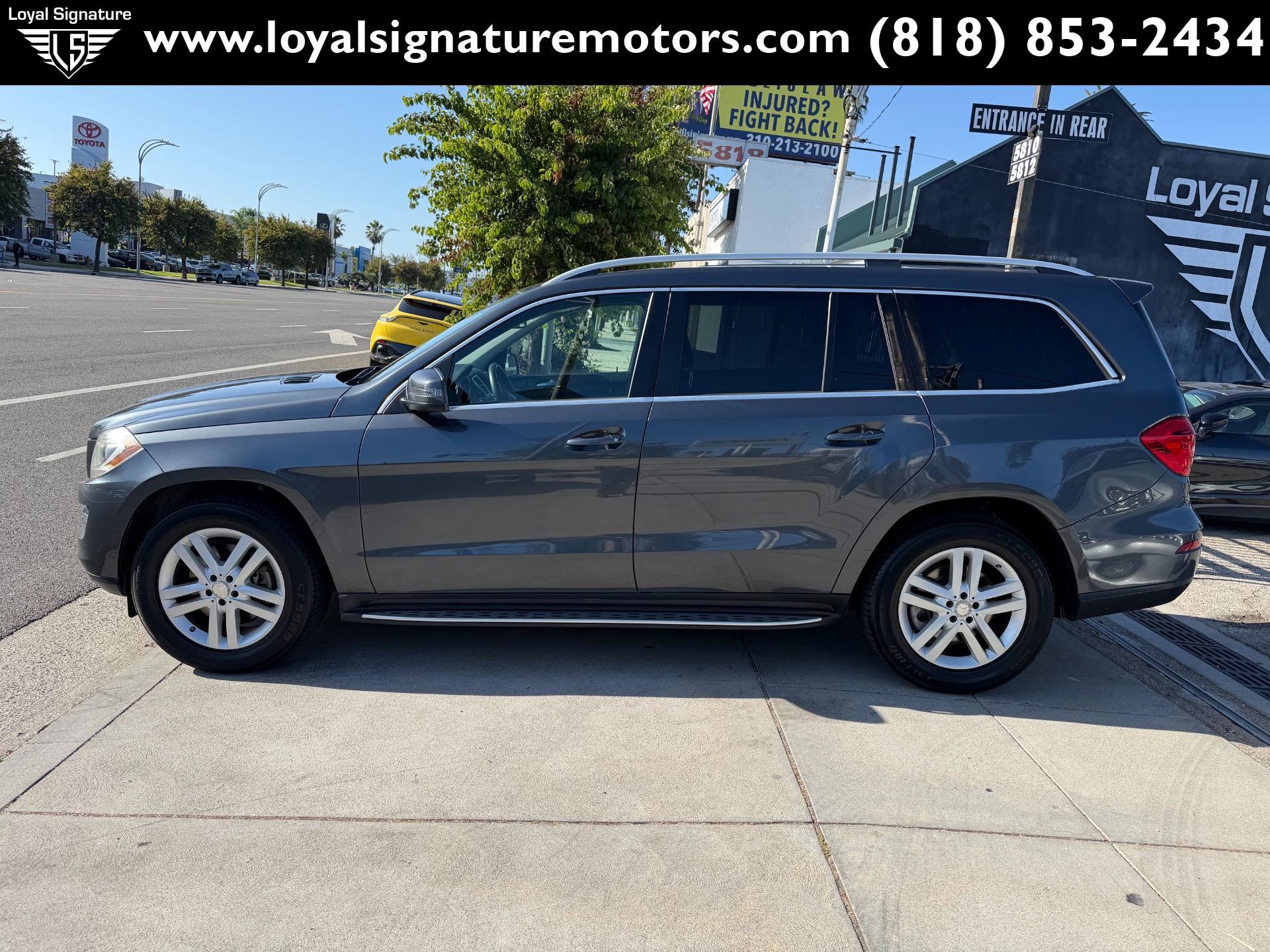 Used 2014 Mercedes-Benz GL 450 4MATIC image 4