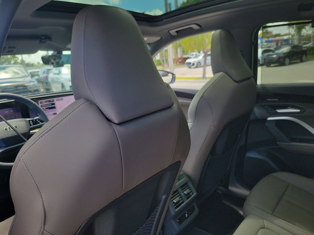 New 2026 Audi Q5 Premium Plus image 25