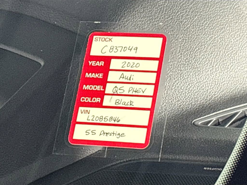 Used 2020 Audi Q5 e Prestige w/ Prestige Package image 26