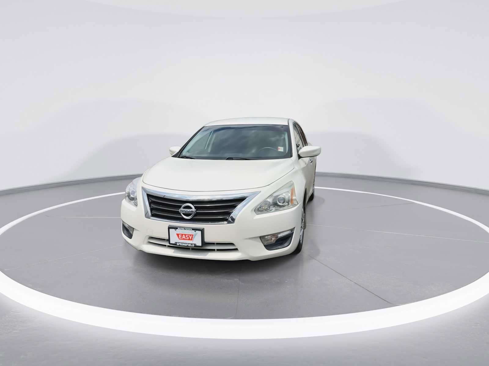 Used 2015 Nissan Altima 2.5 S w/ Power Driver Seat Package FWD image 3