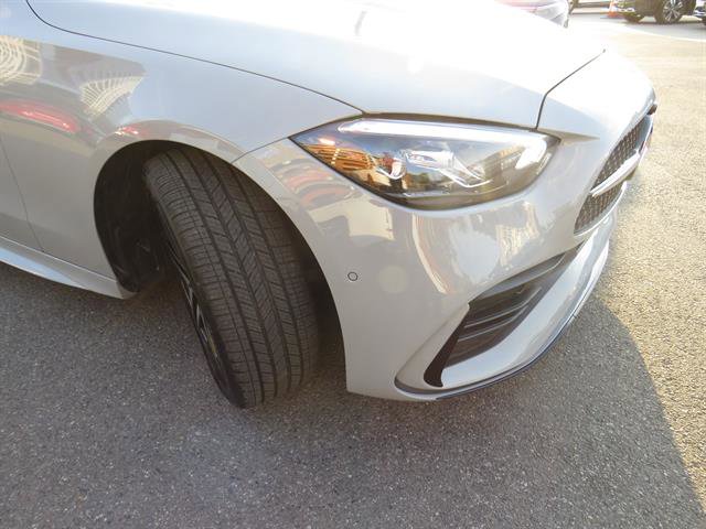 Used 2025 Mercedes-Benz C 300 4MATIC Sedan image 13