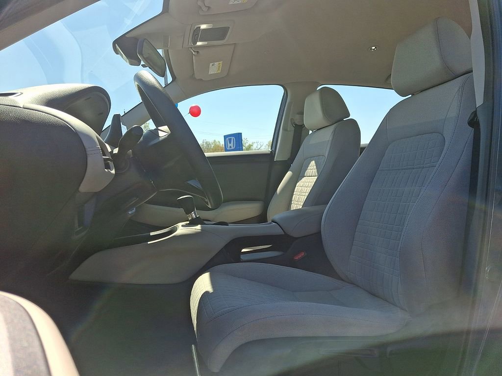 Used 2023 Honda HR-V LX image 13