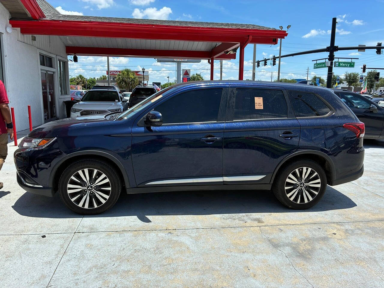 Used 2020 Mitsubishi Outlander SE FWD image 4