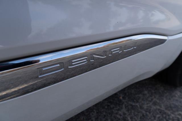 Used 2022 GMC Acadia Denali w/ Denali Ultimate Package image 45