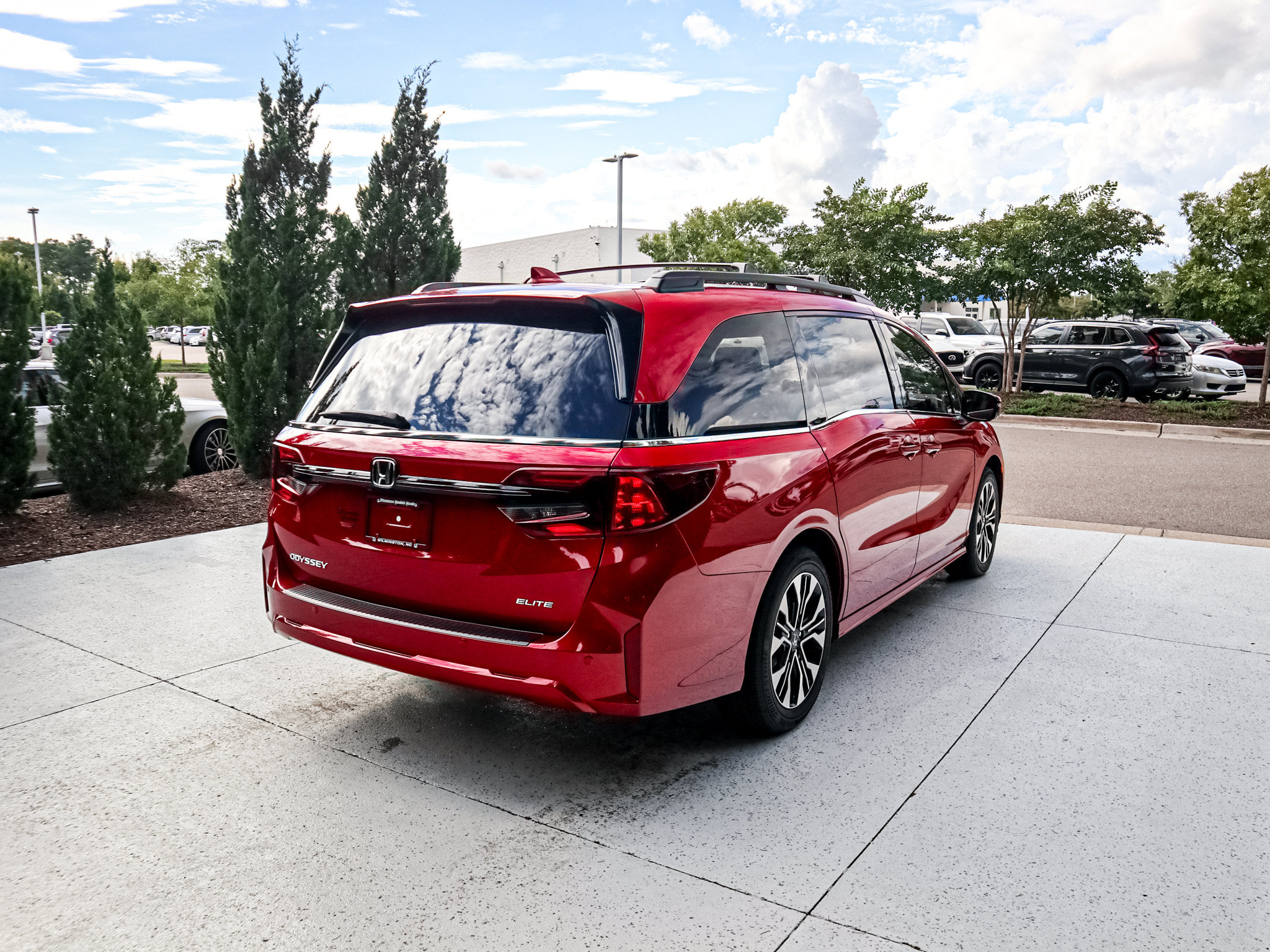 New 2027 Honda Odyssey Elite image 10
