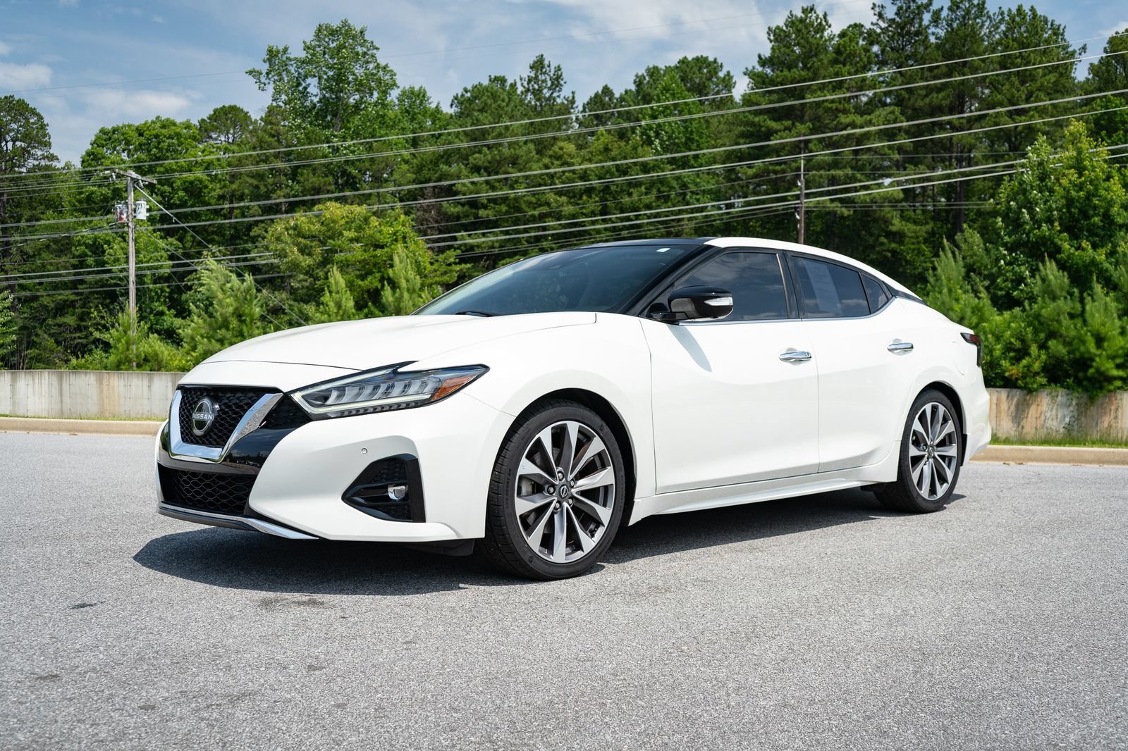 Used 2023 Nissan Maxima Platinum w/ Sport Mat Group FWD image 3