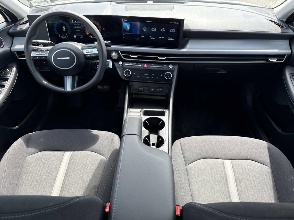 Used 2025 Hyundai Sonata SEL FWD image 15