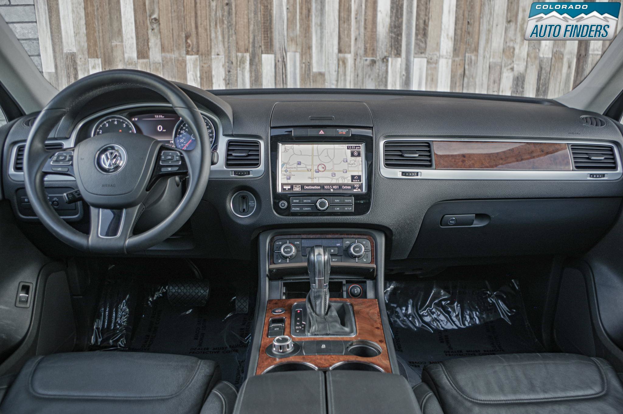 Used 2014 Volkswagen Touareg VR6 AWD/4WD image 17